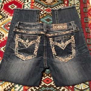 Miss Me :Medium Wash Geometric Skinny Jean